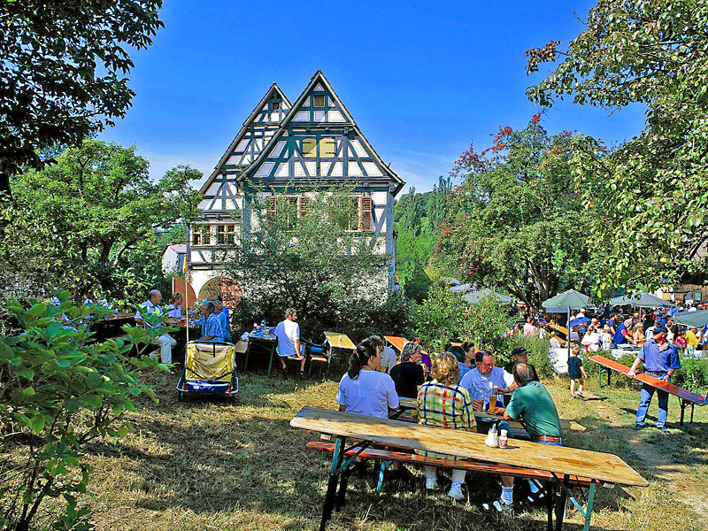 Biergarten im Freilichtmuseum Beuren