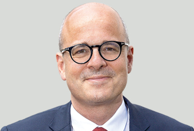 Hauptgeschäftsführer Prof. Dr. alexis v. Komorowski